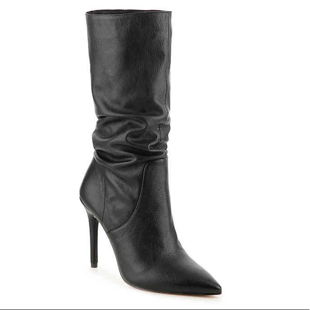 Black leather boots like new. Only worn once.